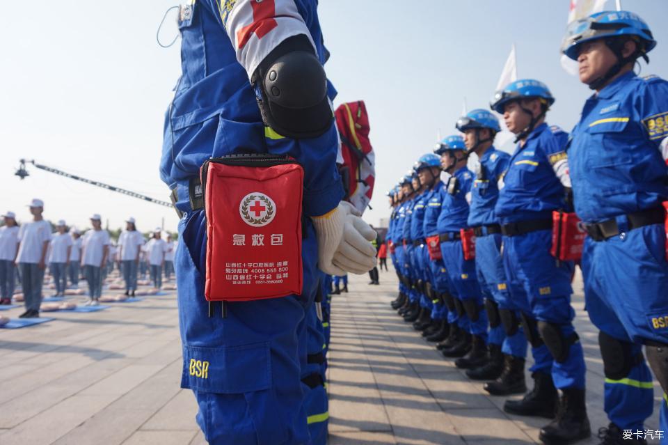 三亿体育科技股份有限公司雪崩自救安全常识docx(图1)