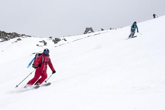 三亿体育新项目滑雪登山开赛中国小将布鲁尔获短距离第八(图1)